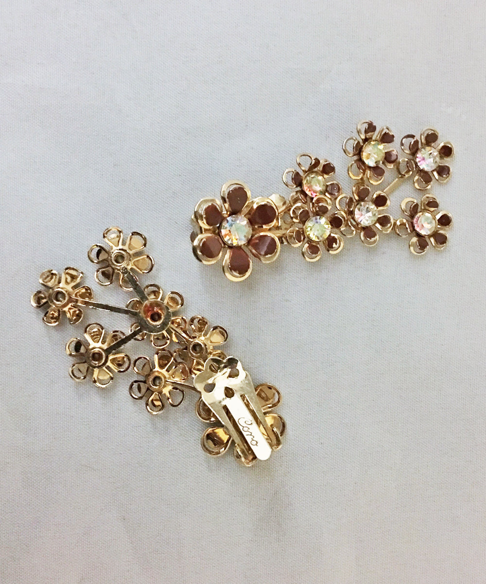 Louis Vuitton Gold-tone Colored Stones Clip-on Flower Earrings Vintage T1681